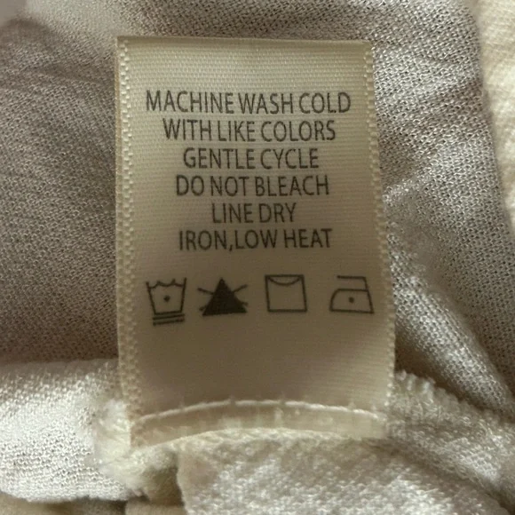 Max Studio Cream and Red Printed Design Tie-Front Blouse - Picture 4 of 6